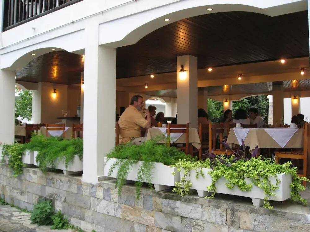 Hotel Maro