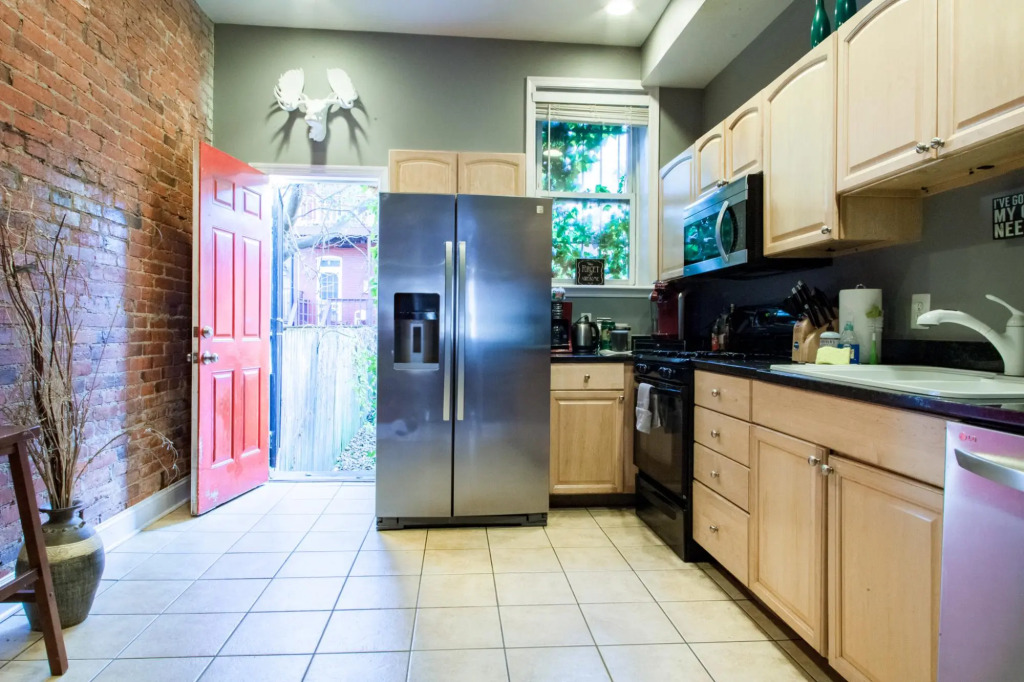 ✦ Entire Home Near U St ✦ 2 Units // Free Parking