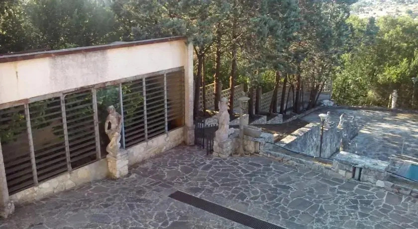 Villa Elisa