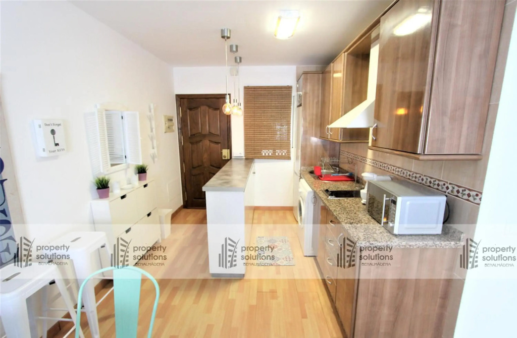 La Carihuela - Apartamento de 3 dormitorios -A 300mtrs de la playa