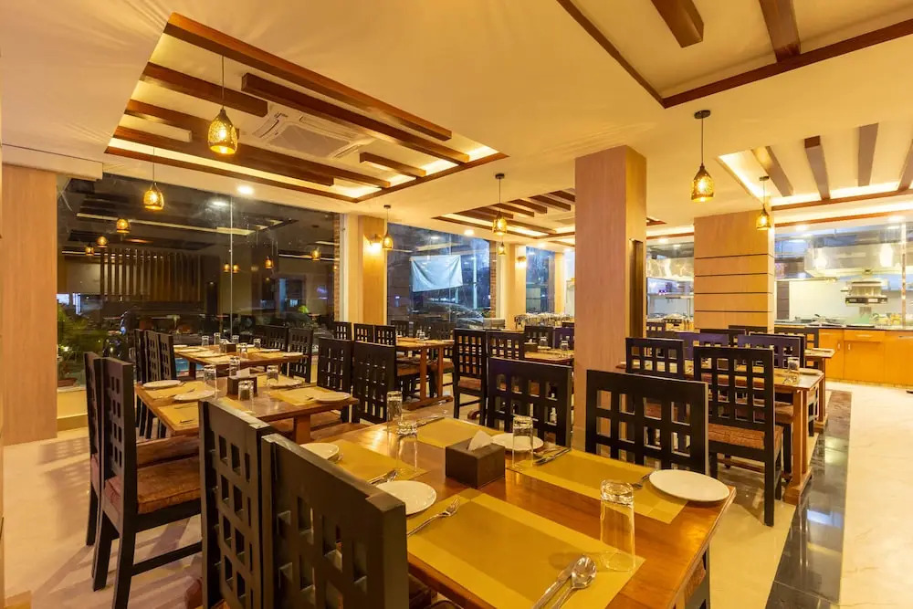 Chitwan Midtown Hotel