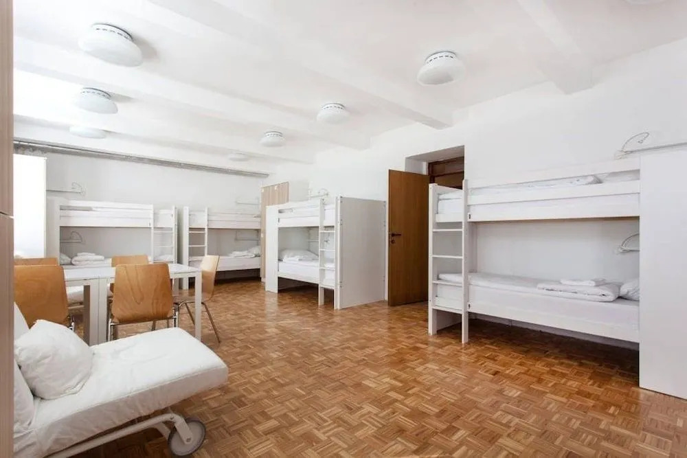 C - Punkt Hostel
