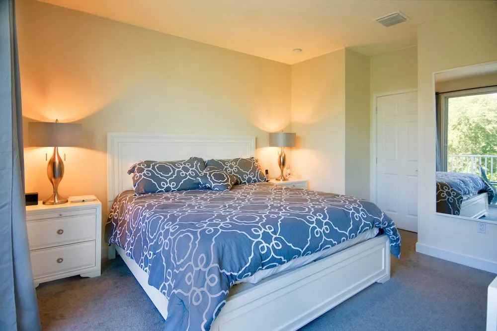 Serenity - 1538 Tranquil Ave