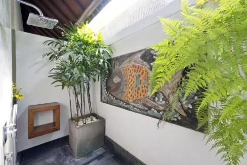 Phinisi Villas - Seminyak Beach