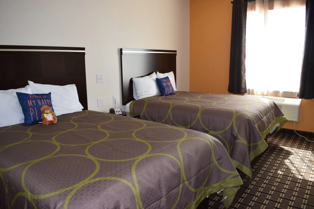 Texas Bungalows Hotel and Suites Austin