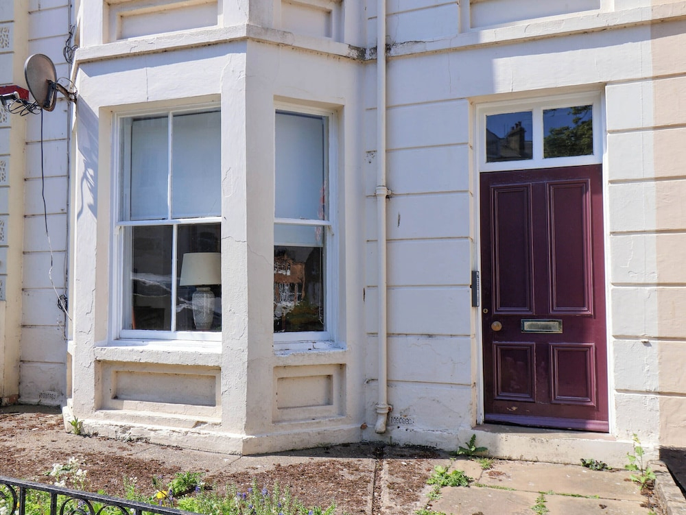 Flat 1