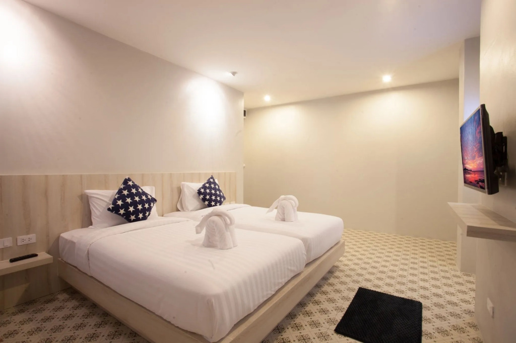 Nature Pine Phuket เนเชอร์ไพน์ภูเก็ต