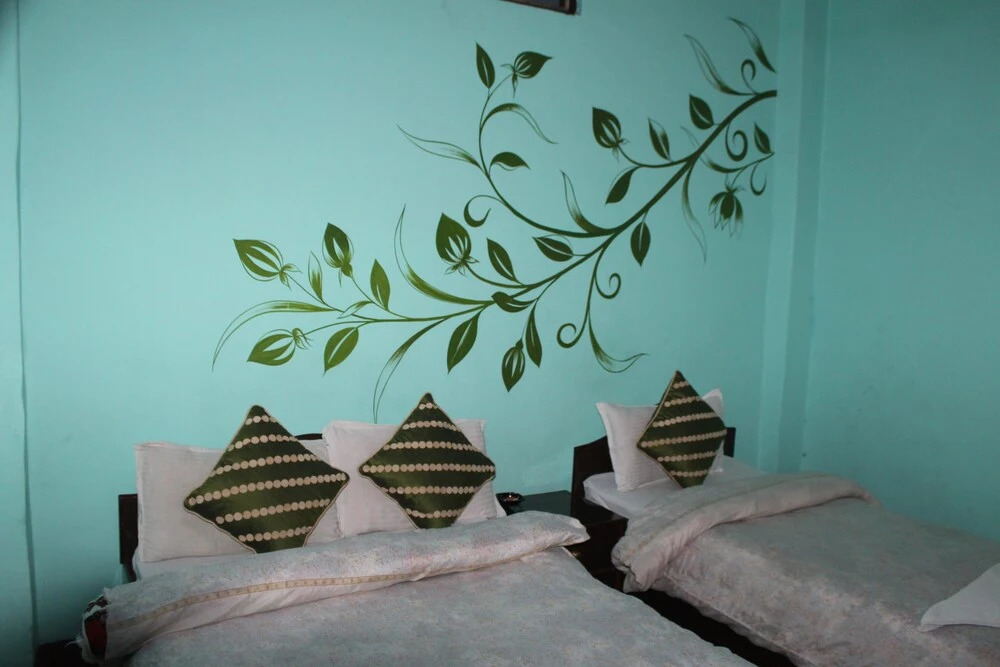 Hotel Happy Home