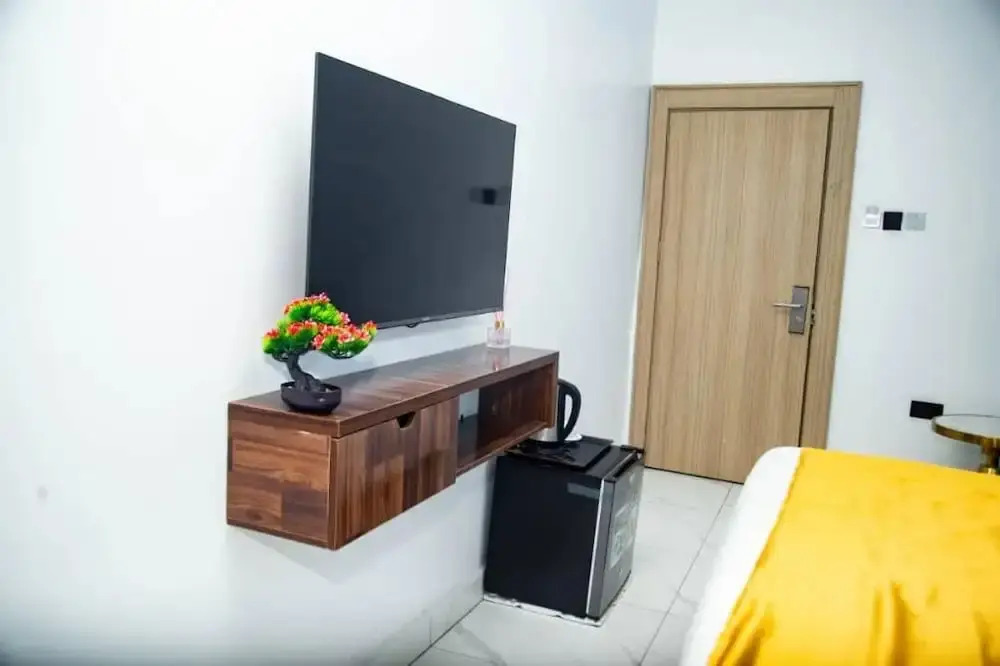 Home Suites And Resort