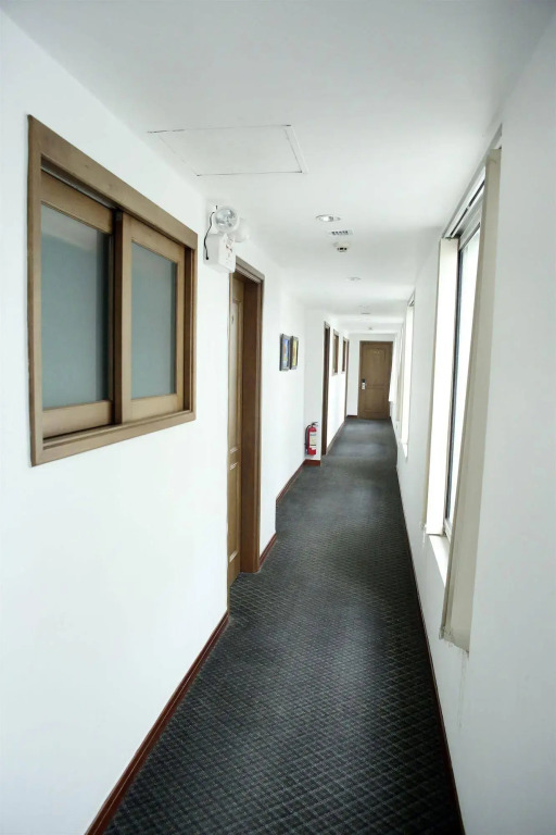 Lenid De Ho Guom Hotel