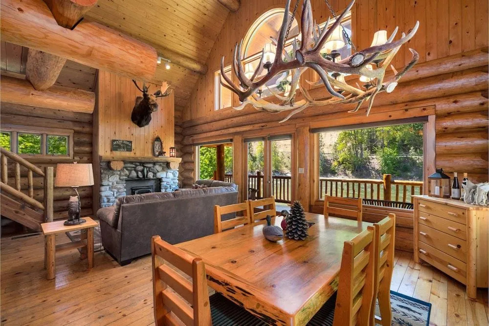 Moosehead Lodge
