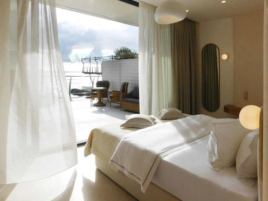 Sky Hotel (Скай)