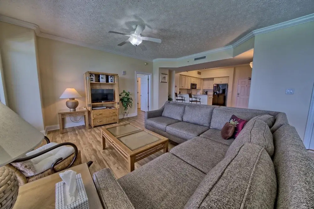 Luxurious Tropical Condo with Breathtaking Gulf View - Unit 2006 by RedAwning