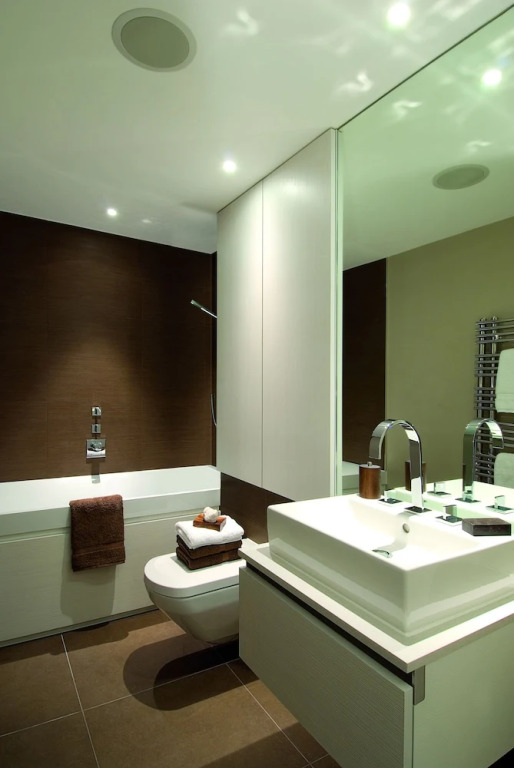 Gunwharf Quays Apartments