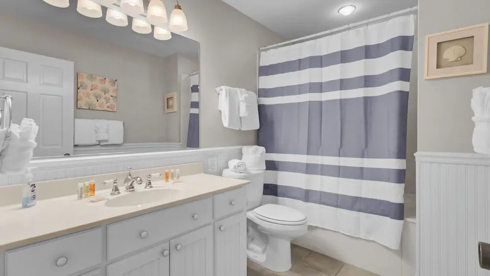 Steps to Isle of Palms Beach w/ Porch Dining, Outdoor Shower & Open Living Sea Haven by Avantstay