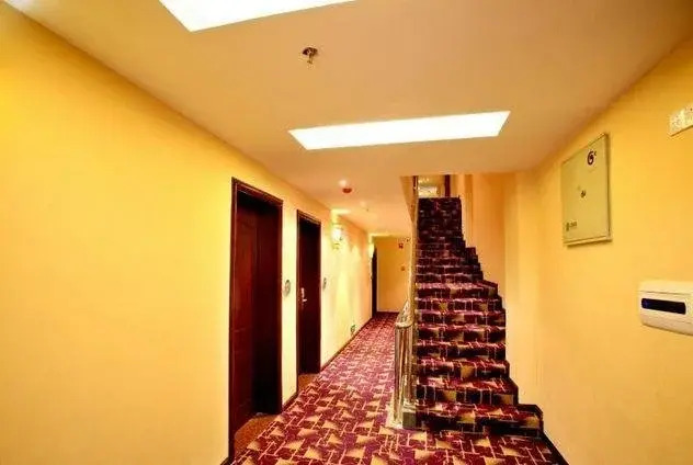 Xingyi Yike Hotel