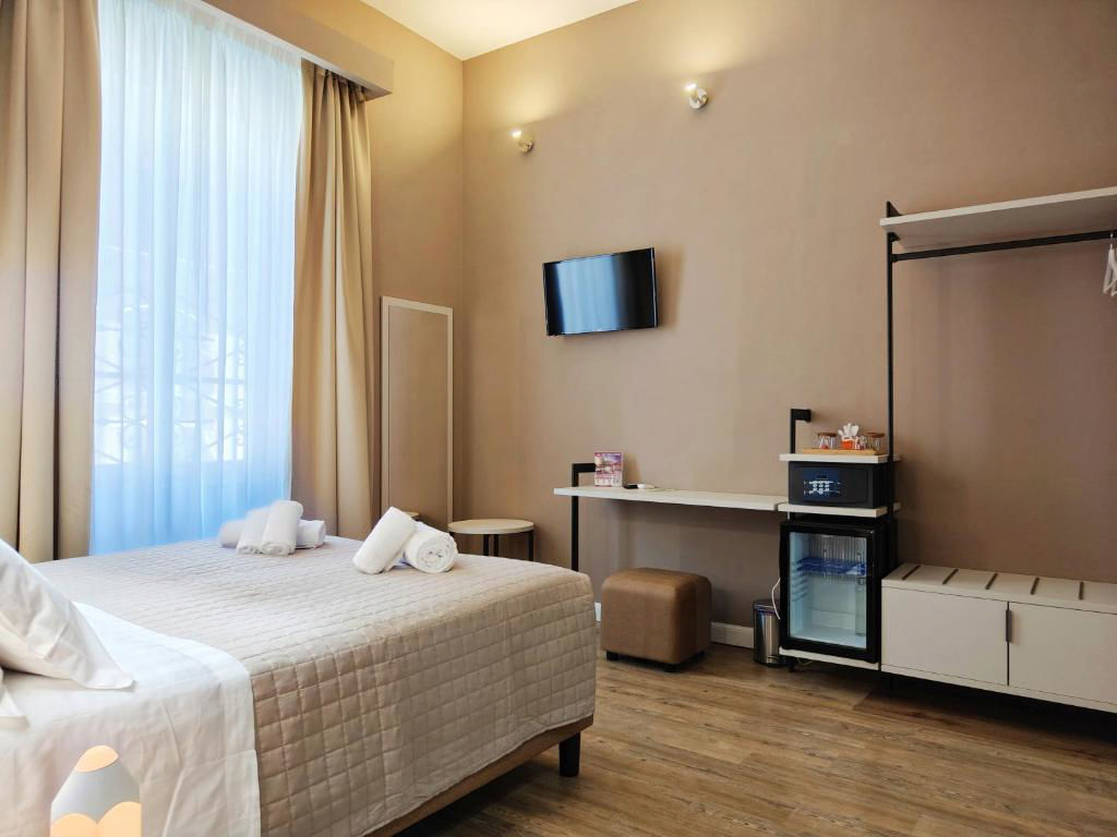 Nicole Suite
