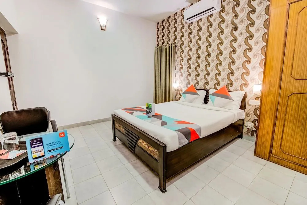 FabHotel The Pride