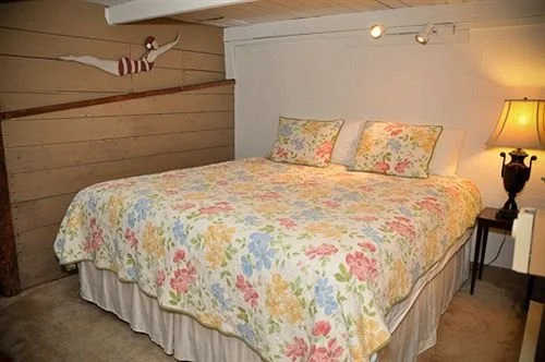 Belvedere Inn