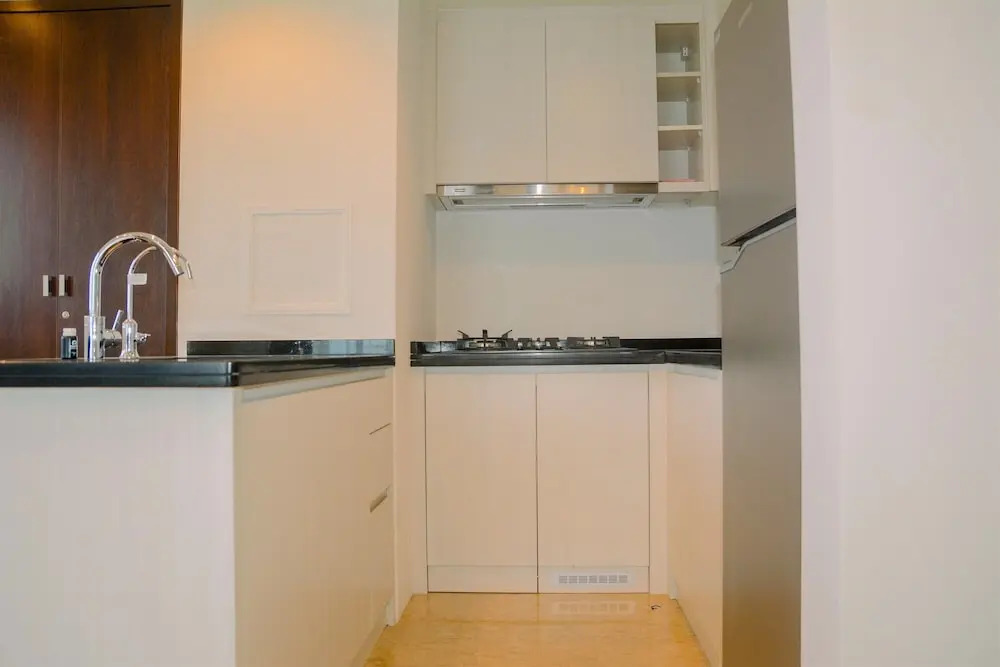Luxurious And Pleasant 2br Branz Bsd City Apartment