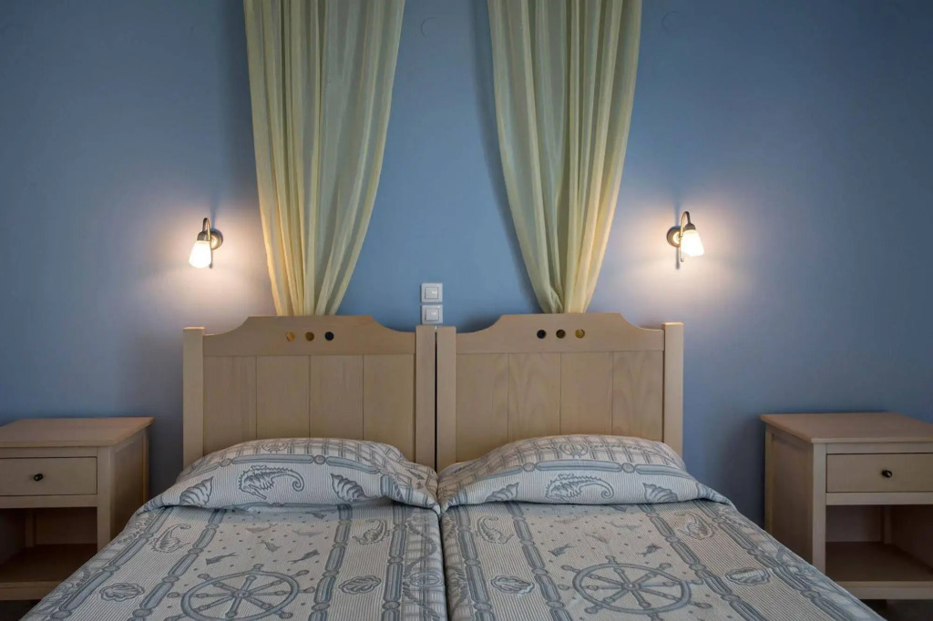 Porto Raphael Residences & Suites