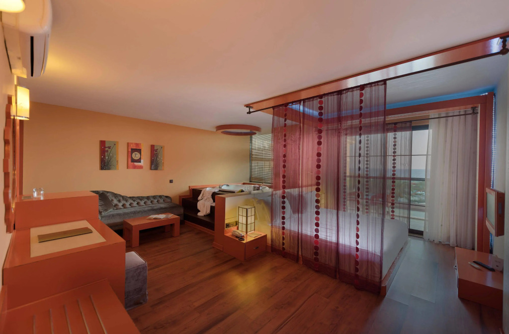 Siam Elegance Hotels & Spa