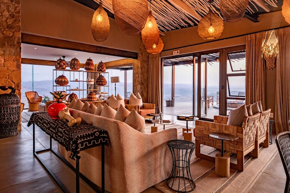 Zulu Rock Lodge - Babanango Game Reserve