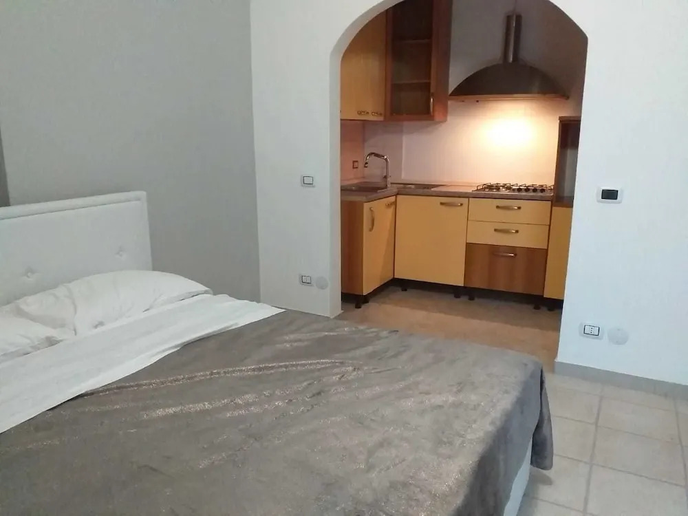 Albergo Arona Centro