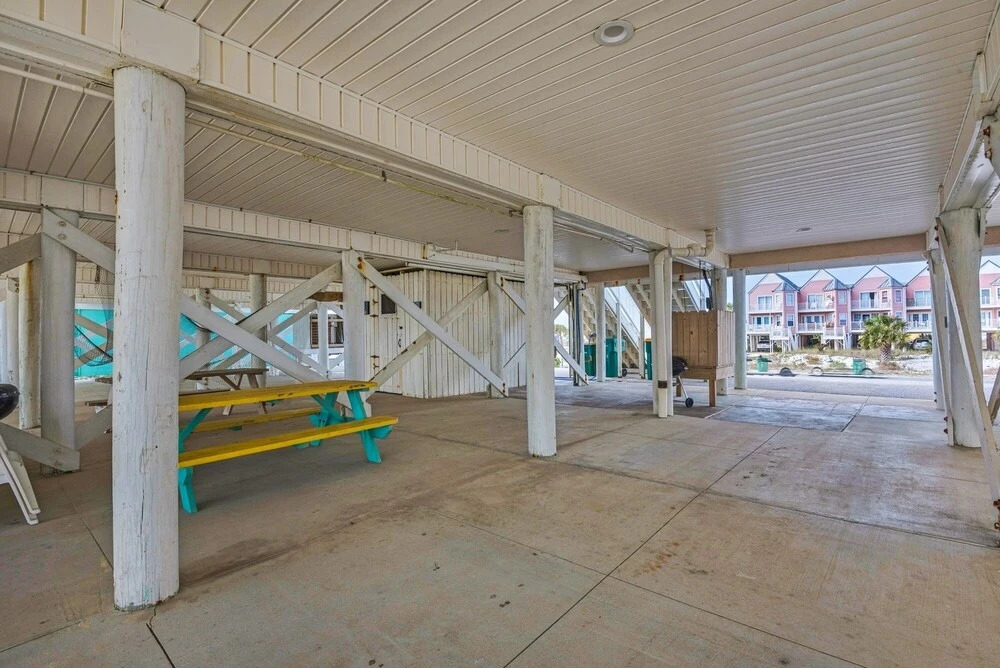 Life's A Beach 3 Bedroom Townhouse by RedAwning