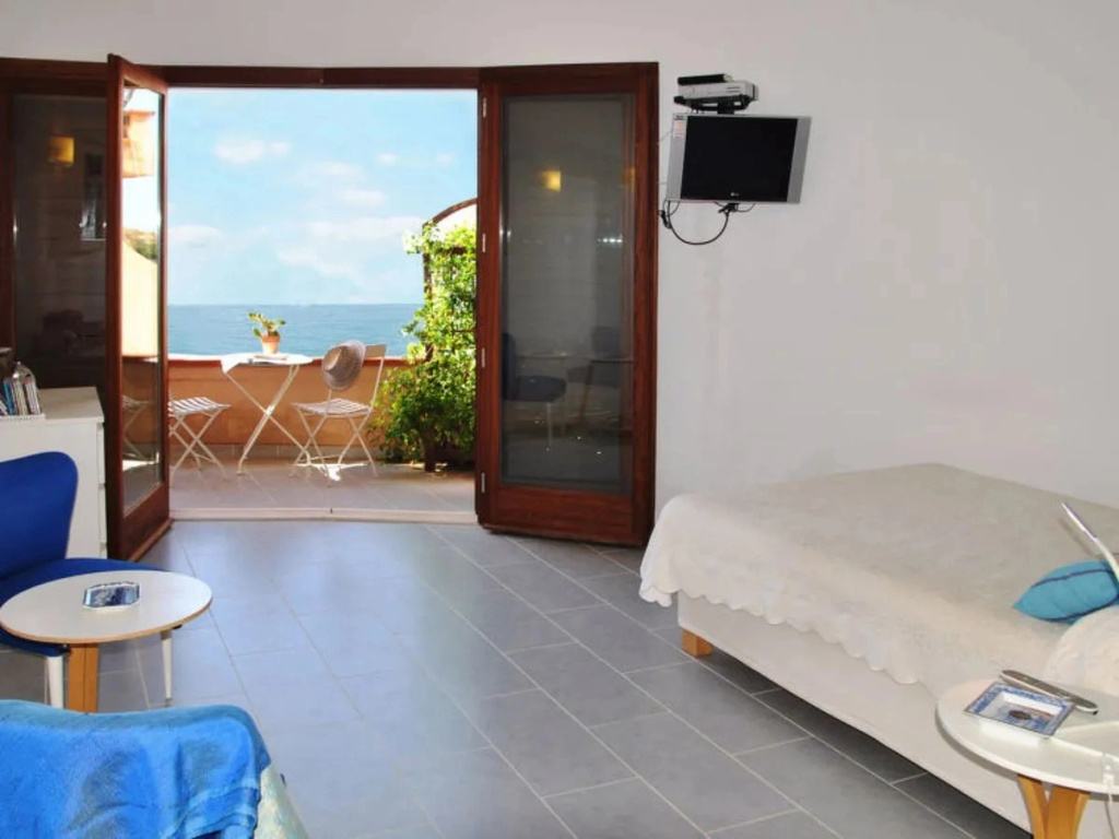 House Arborea Sperlonga