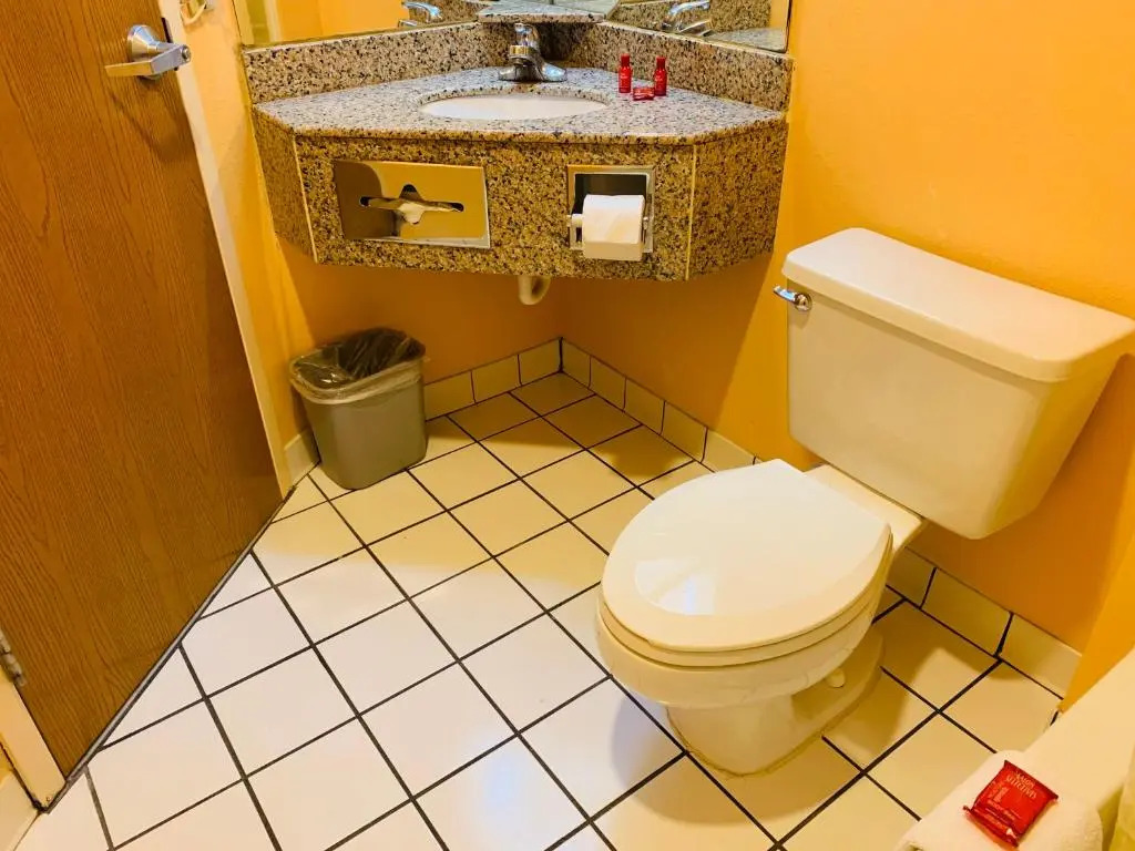 Super 8 by Wyndham Chattanooga East - Hamilton Place