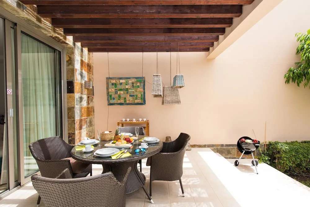 Villa With Pool in Salobre Golf Resort Golfers 2
