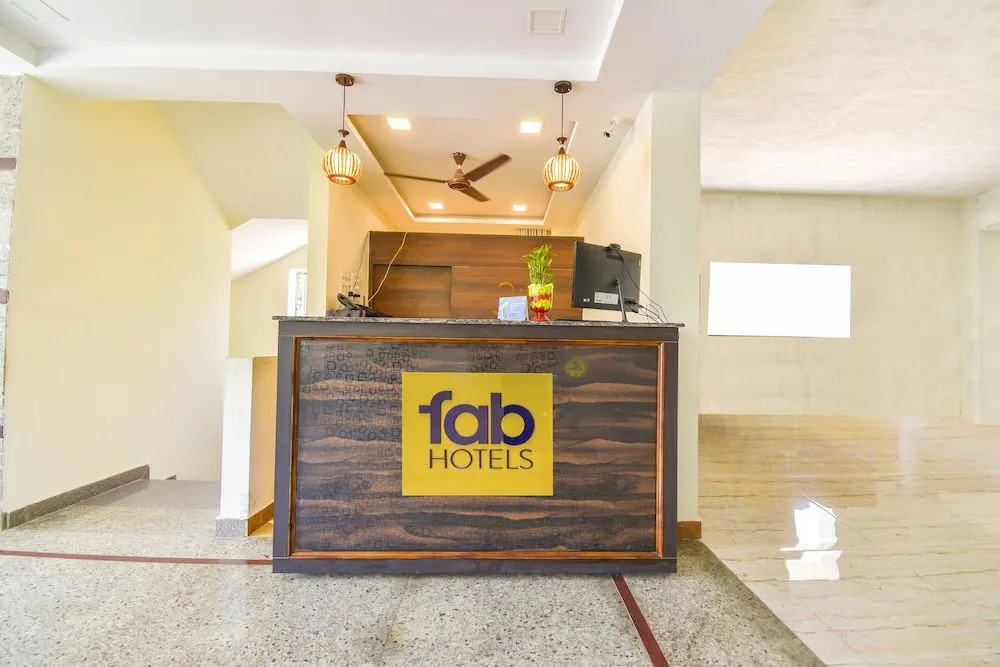 Fabhotel Lotus Grand