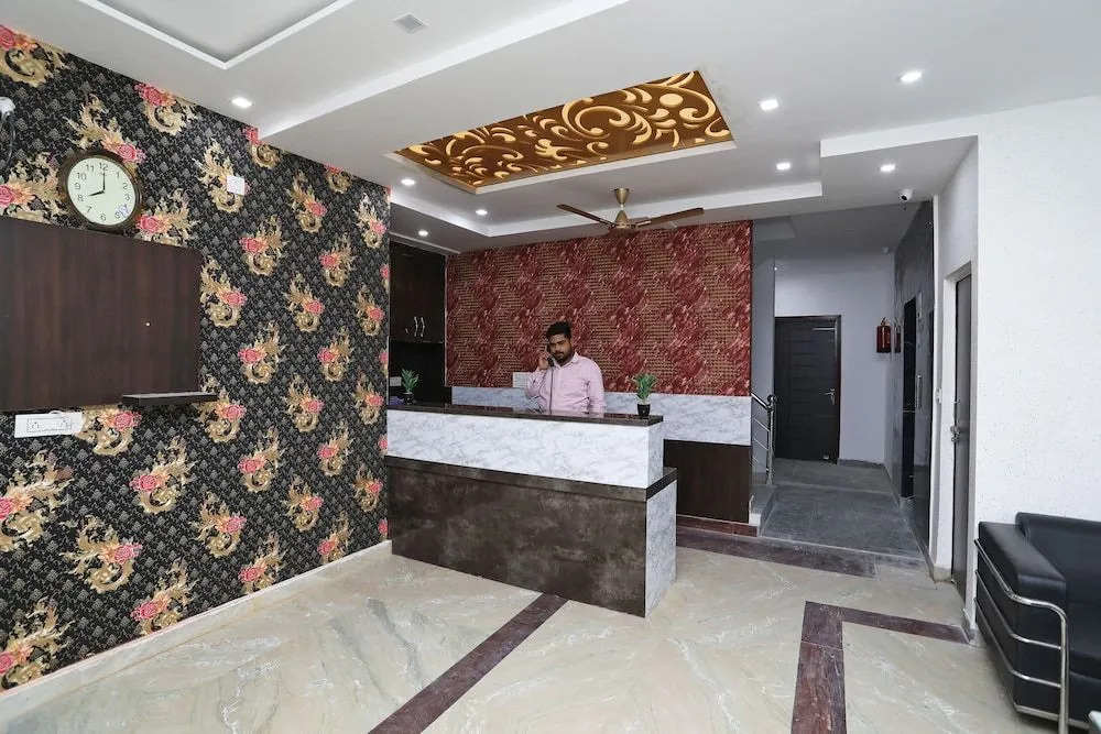 OYO 40167 Yesh Residency