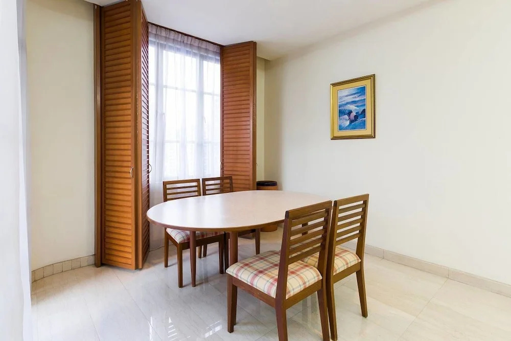 Spacious Serviced Apartment in The Heart of KL