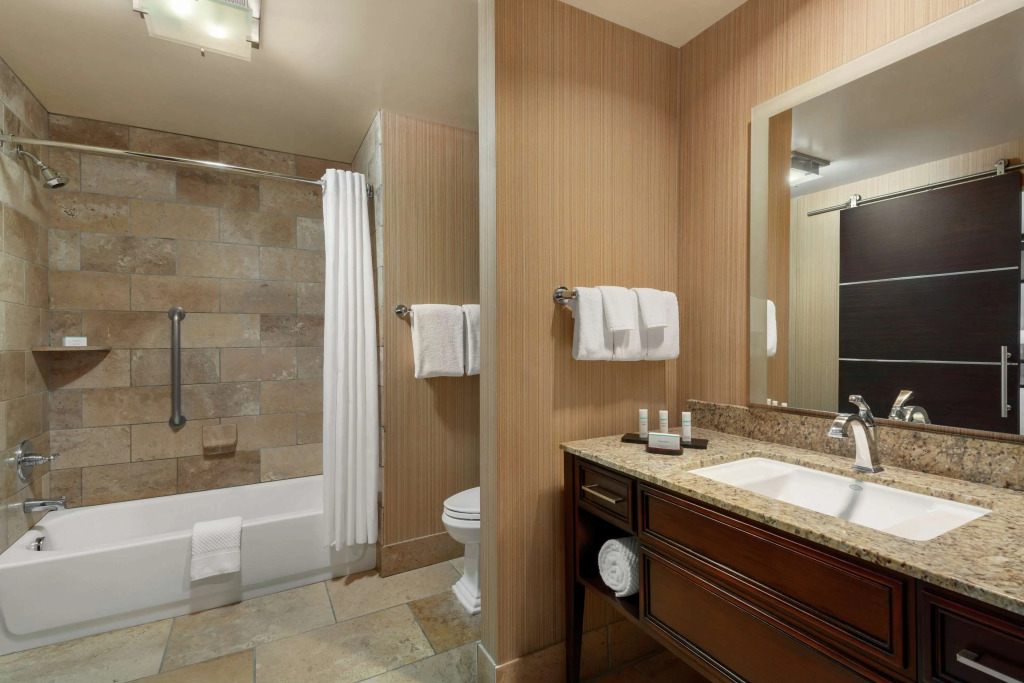 Embassy Suites by Hilton Salt Lake West Valley City