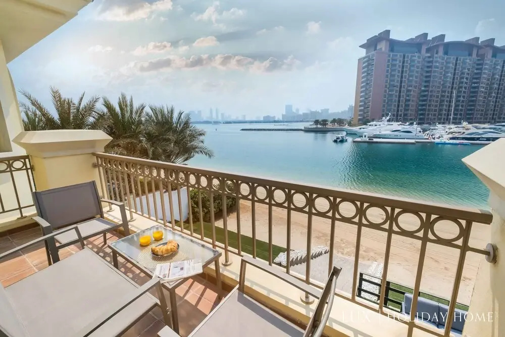 LUX The Luxury Sunny Shores Palm Villa