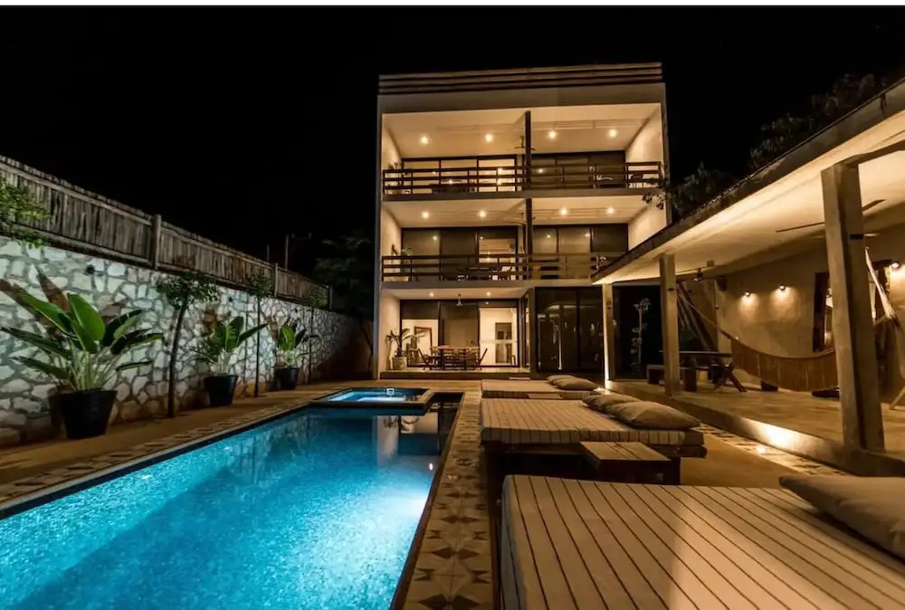 Casa Macarena 3-BR