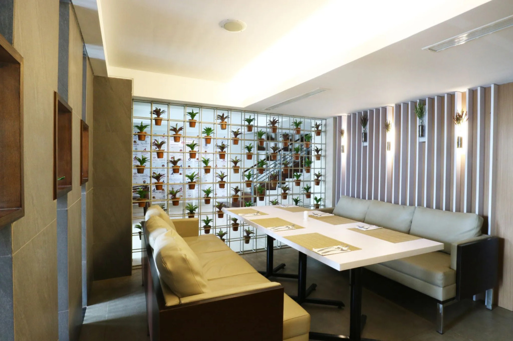 Ramedo Hotel