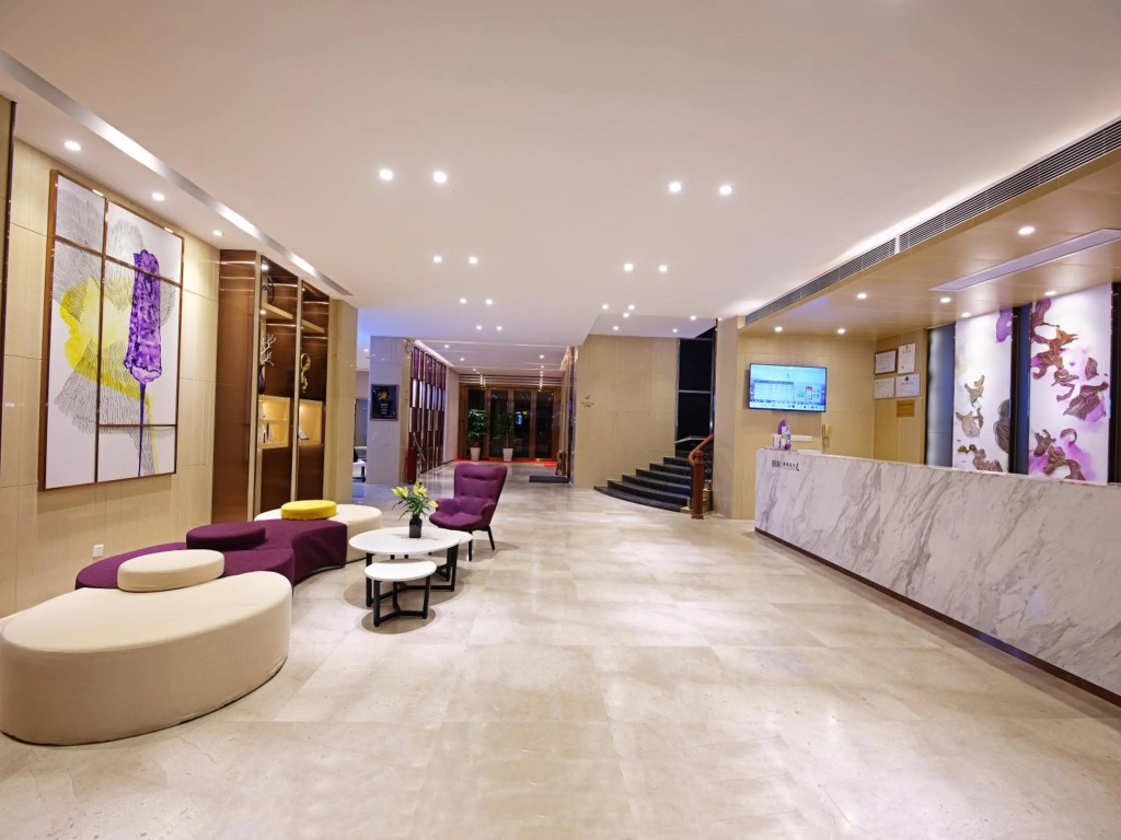 Nanzhou Hotel