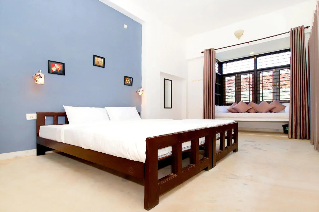 Namaste Guest House by OYO Rooms