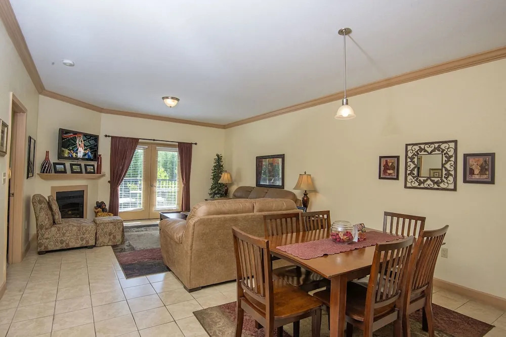 Mv5205 by Heritage Cabin Rentals
