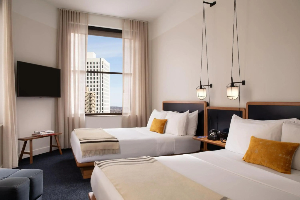 Emery Hotel, Autograph Collection