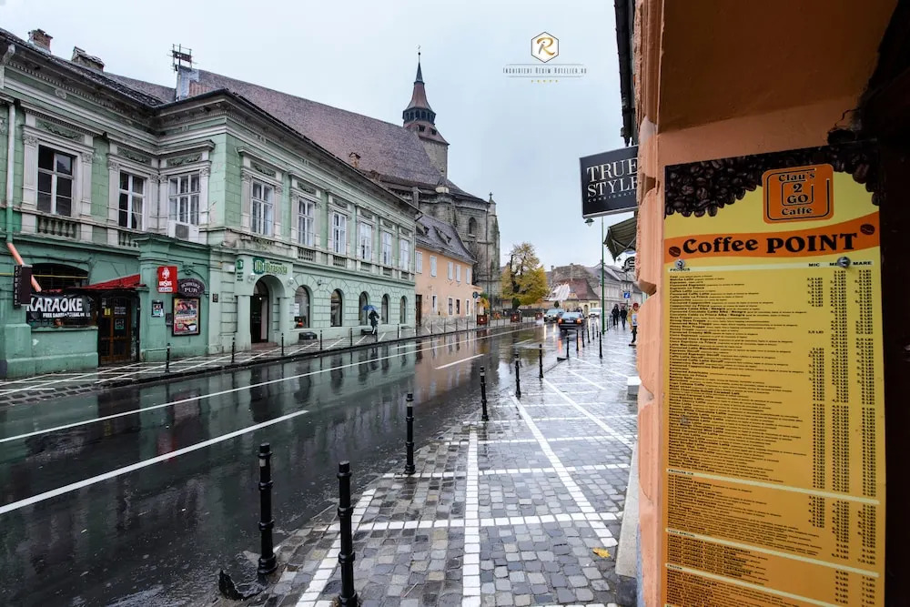 Studio Piata Sfatului - Brasov