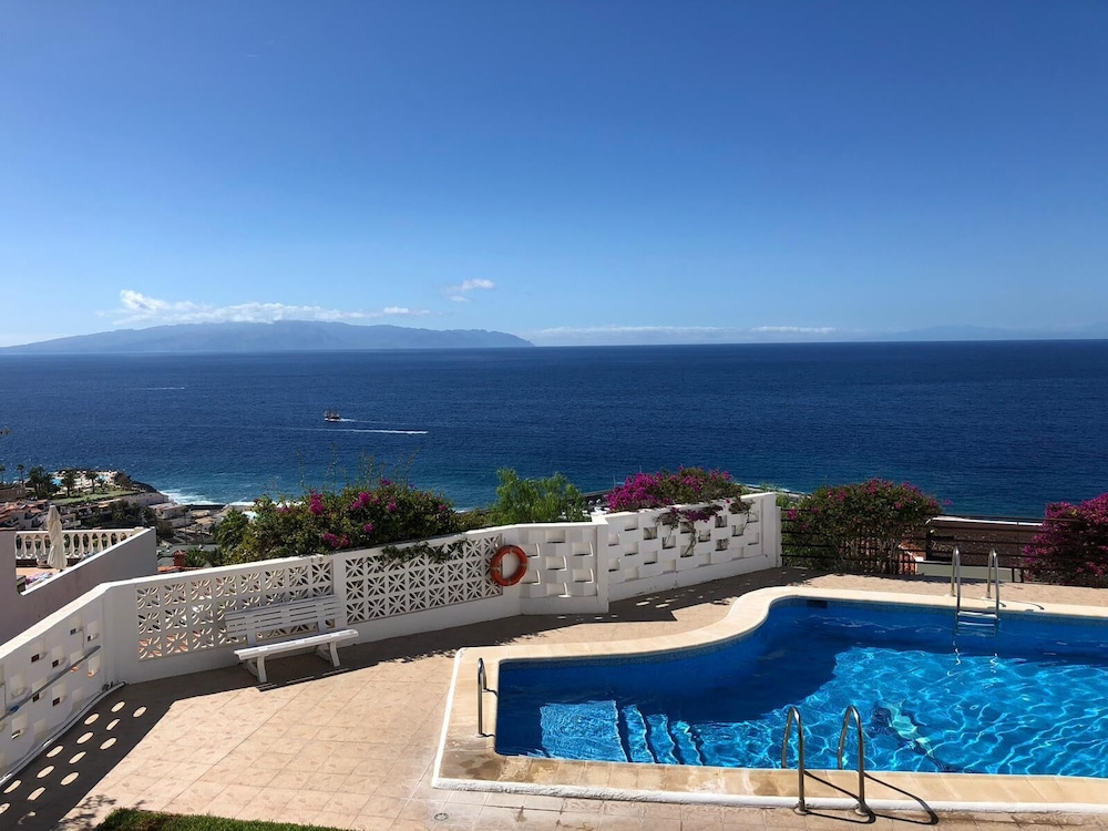 Villa Los Gigantes View