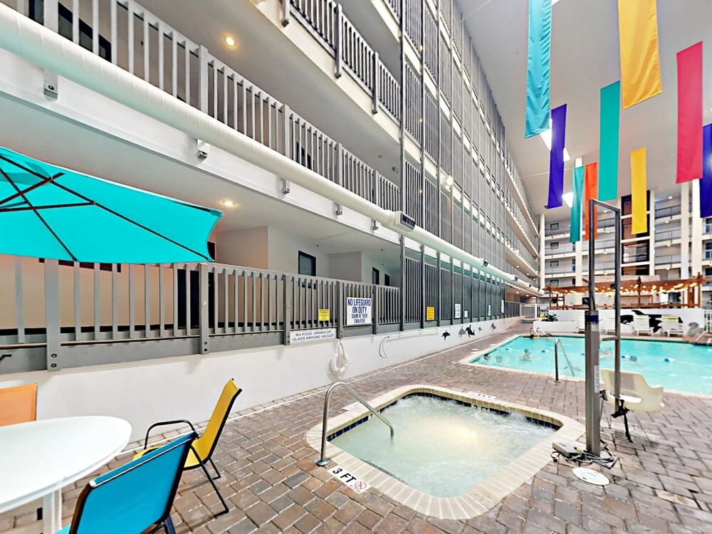 5905 South Kings Highway Condo #514b 2 Bedrooms 2 Bathrooms Condo