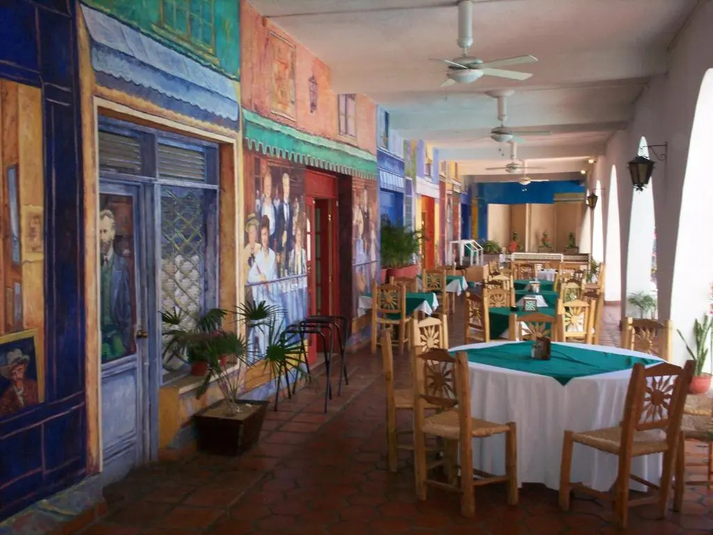 Hotel Hacienda Bugambilias La Paz