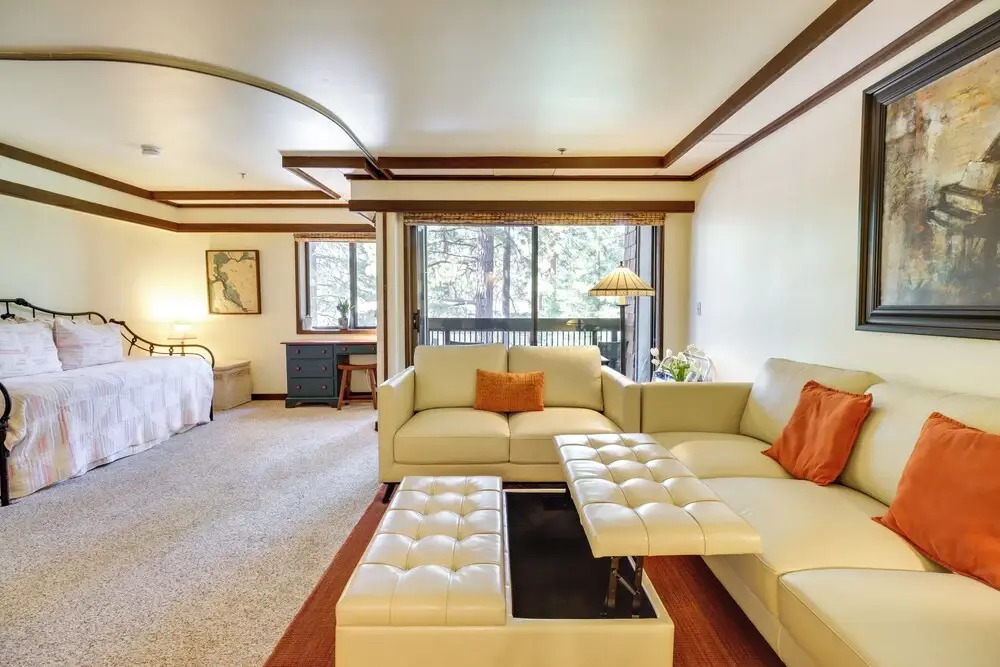 Walk to Ski Shuttle: Incline Village Condo
