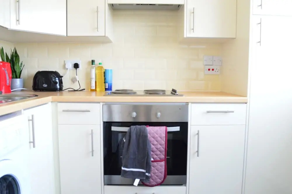 Spacious 1 Bedroom Apartment in Homerton