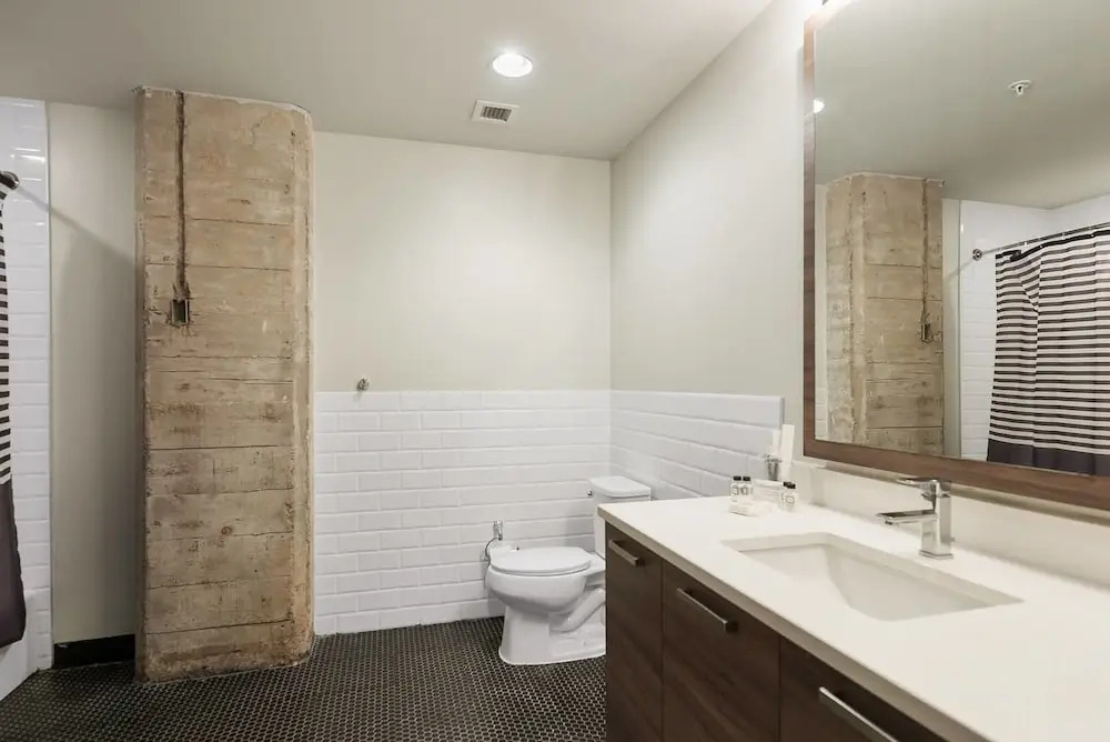 3 Bedroom - Best Location, Pool, Gym & Parking